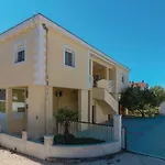 Apartment Julija Klovica V